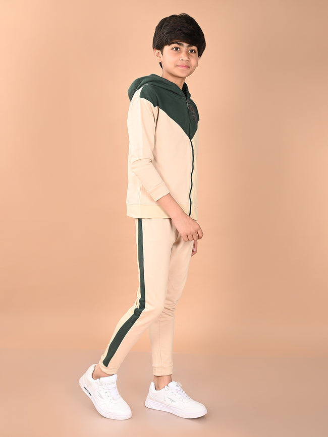 Lilpicks Boys Colorblocked Sweatshirt with stripped joggers