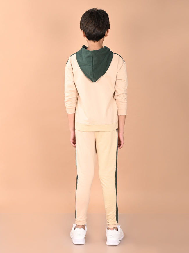 Lilpicks Boys Colorblocked Sweatshirt with stripped joggers