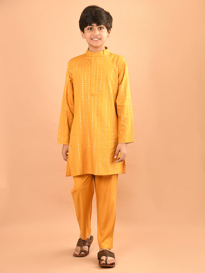 All Over Printed Mandarin Collar Straight Kurta Pajama Set