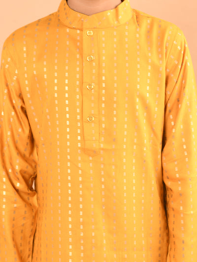 All Over Printed Mandarin Collar Straight Kurta Pajama Set