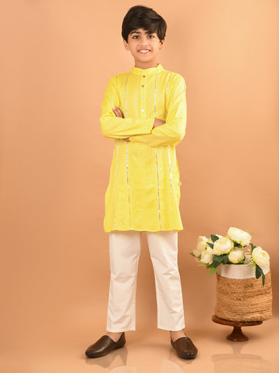 Embellished Button Down Straight Mandarin Collar Kurta Pajama Set