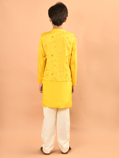 Solid Kurta Pajama Set with Printed Jacket