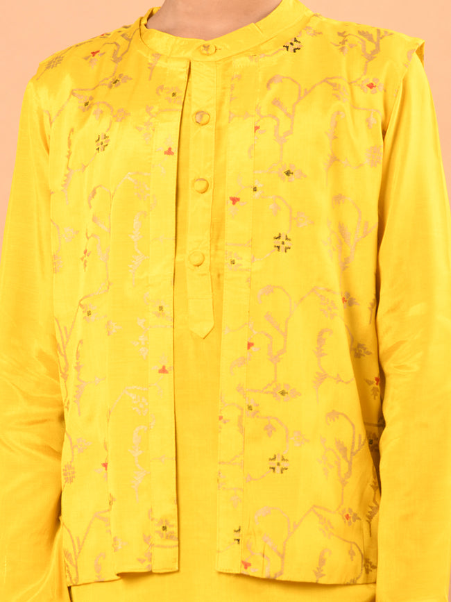 Solid Kurta Pajama Set with Printed Jacket