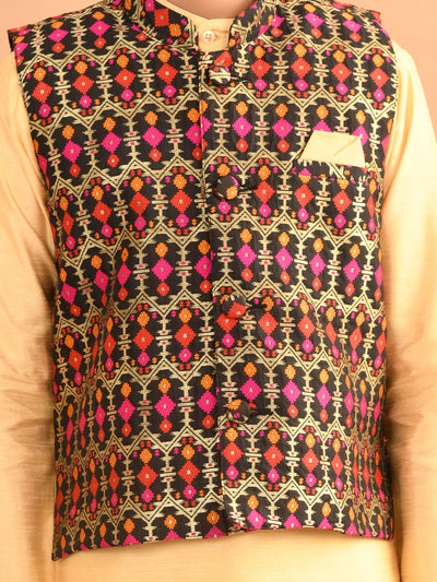 Solid Kurta Pajama Set with Brocade Jacket