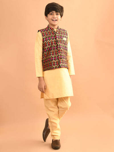 Solid Kurta Pajama Set with Brocade Jacket