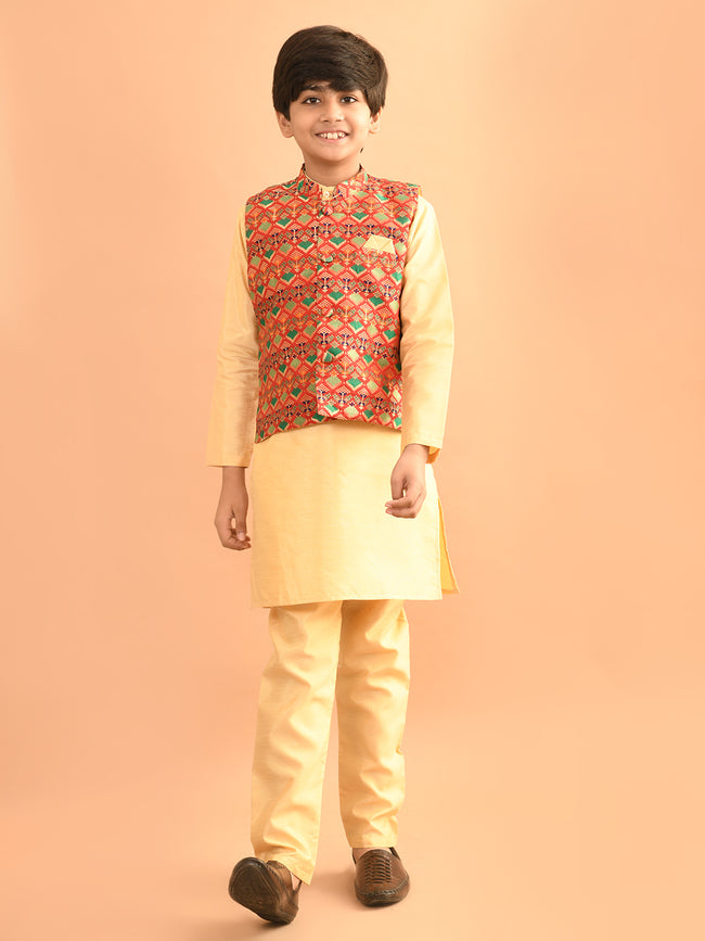 Solid Kurta Pajama Set with Brocade Jacket