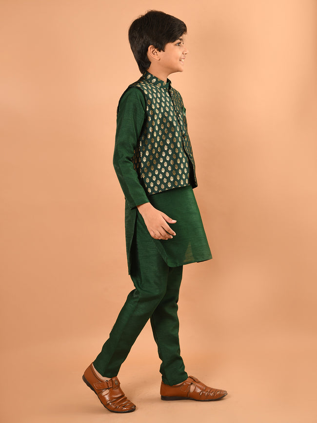 Solid Kurta Pajama Set with Brocade Jacket