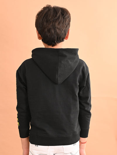 Boys Printed Full Sleeves Hooded Sweatshirt