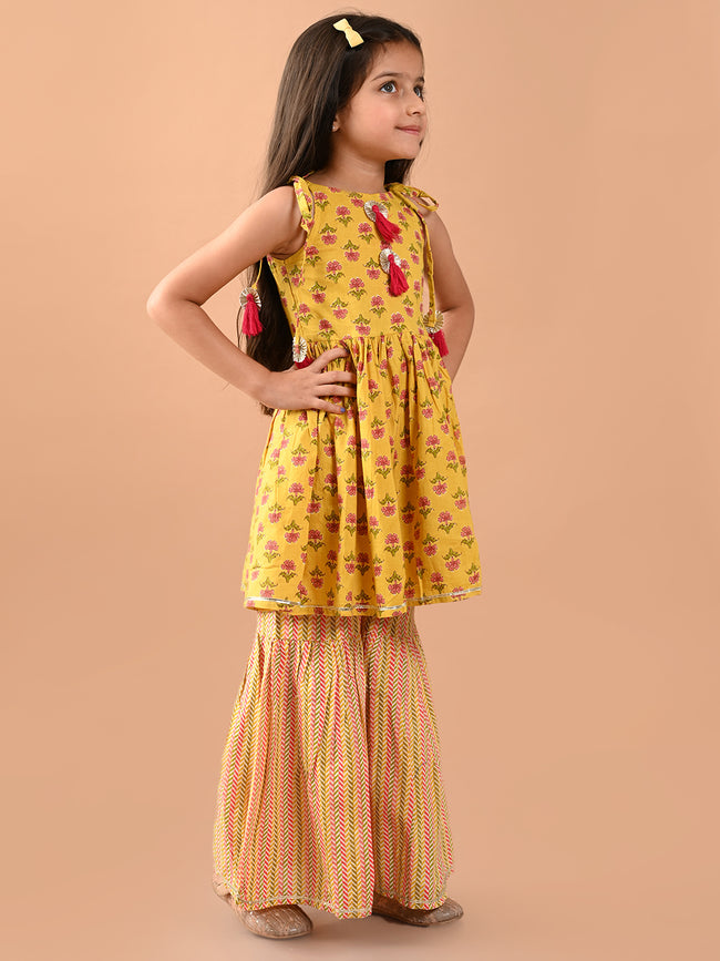 Ethnic Motif Printed Sleeveless Empire Kurta Sharara Set