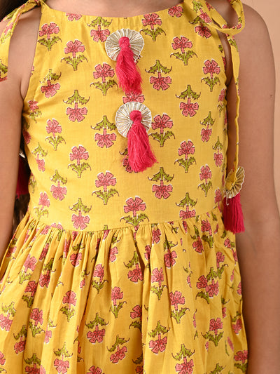 Ethnic Motif Printed Sleeveless Empire Kurta Sharara Set