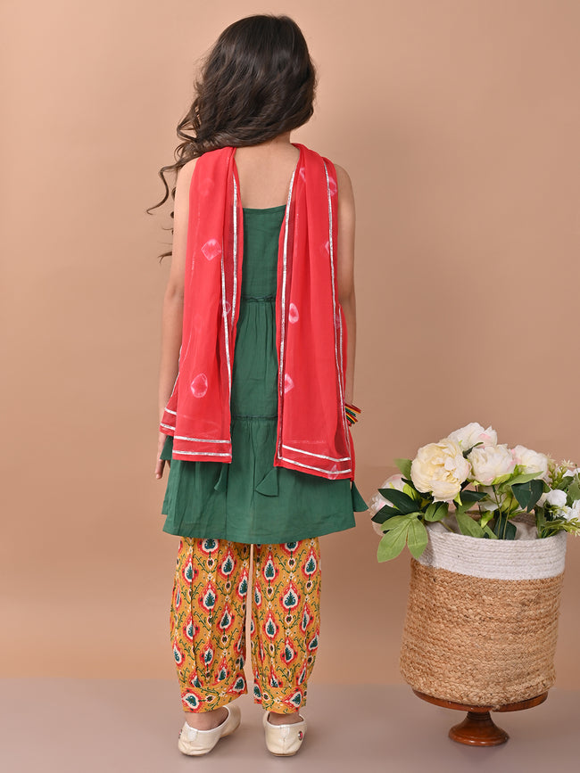 Sleeveless Empire Layered Kurta Salwar Set with Dupatta