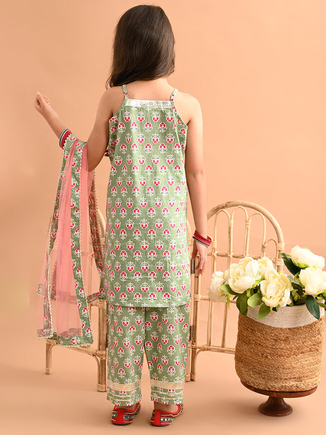 Ethnic Motif Printed Sleeveless Straight Kurta Palazzo Set with Dupatta