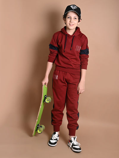 Solid Full Sleeve Hooded Sweatshirt with Joggers Set