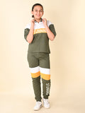 Collar T-shirt with Colorblock Jogger Pant Set