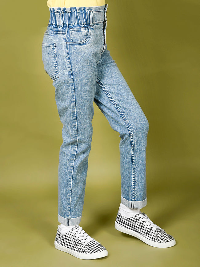 Medium Wash Straight Solid Denim Jeans
